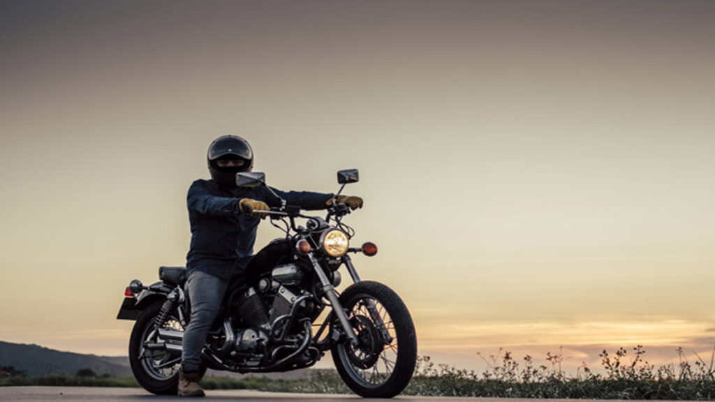 ¿Cómo puedes tramitar las placas para tu moto en la CDMX?
