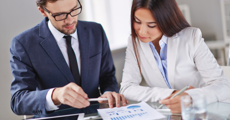 Preguntas clave que tu asesor financiero debe ayudarte a responder